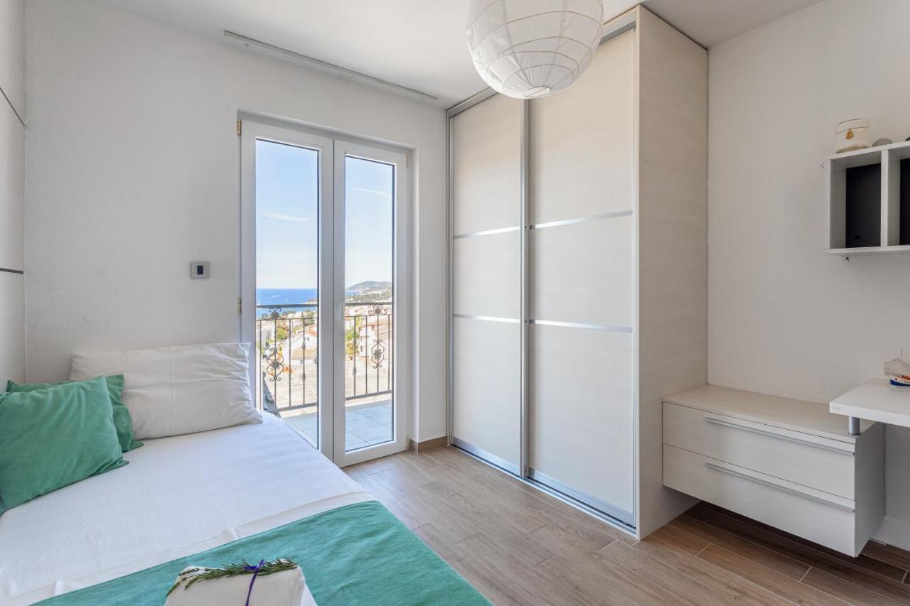 Deluxe Apartments Primi Hvar Town Extérieur photo
