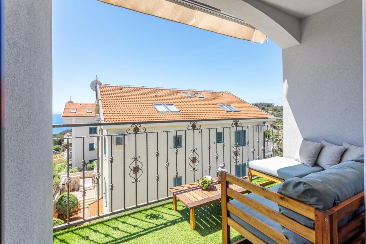 Deluxe Apartments Primi Hvar Town Extérieur photo