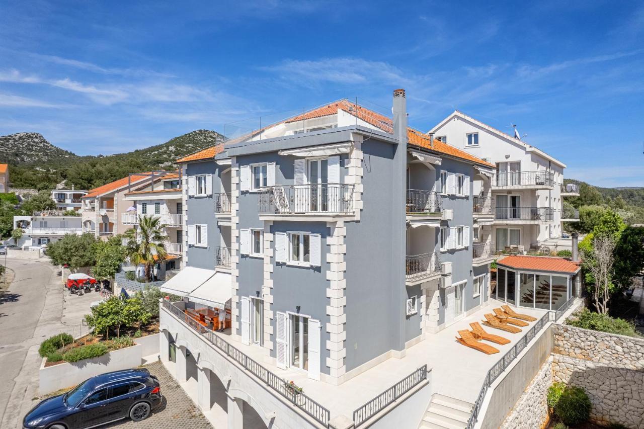 Deluxe Apartments Primi Hvar Town Extérieur photo